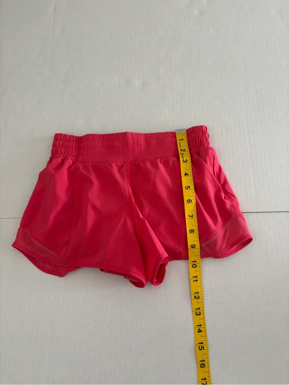 lululemon Lined Short Size 4 inseam 2.5”